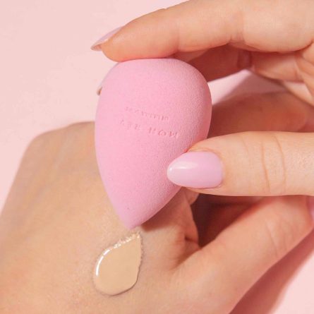 MON REVE 01 ULTRA SOFT MAKEUP SPONGE - Image 4
